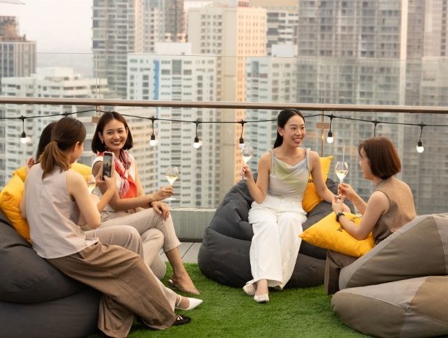 Sky Garden: Bite the bubbly